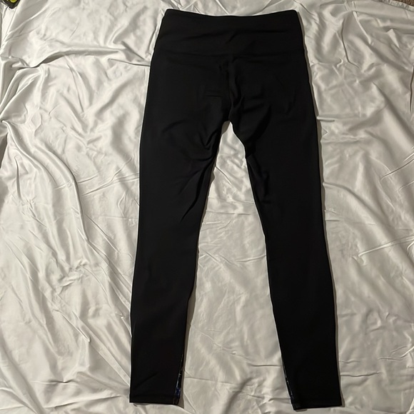 Karma leggings - Picture 3 of 6